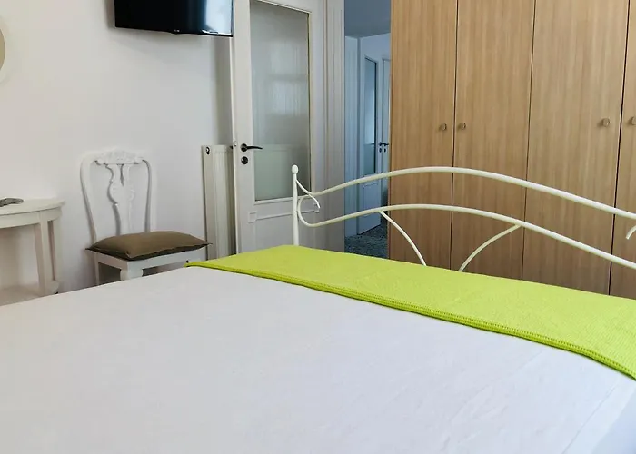 Stylish For 6 In بيت للعطل