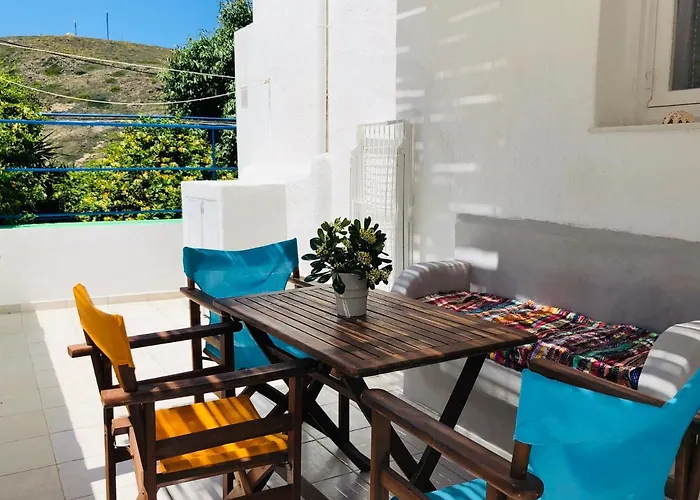 Nyaraló Stylish For 6 In Adámasz